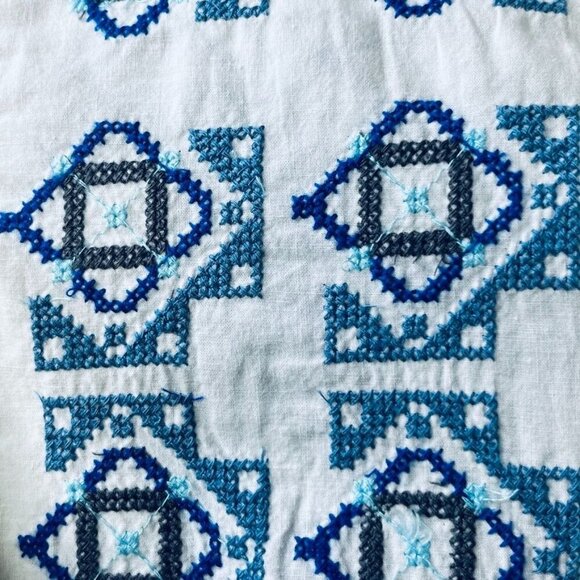 River Island Embroidered Mini Shirt Dress Size 8 Open Back Collard Button Up - Picture 13 of 16